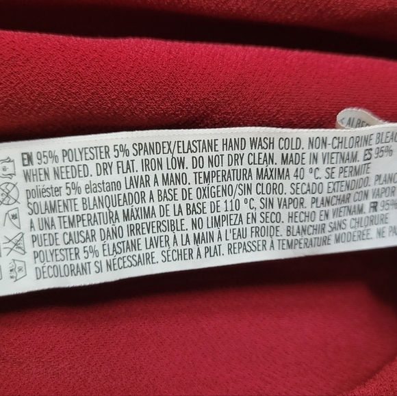 Forever 21 Women's Burgundy Red Sleeveless High Neck Bodysuit Size Small - Picture 7 of 7